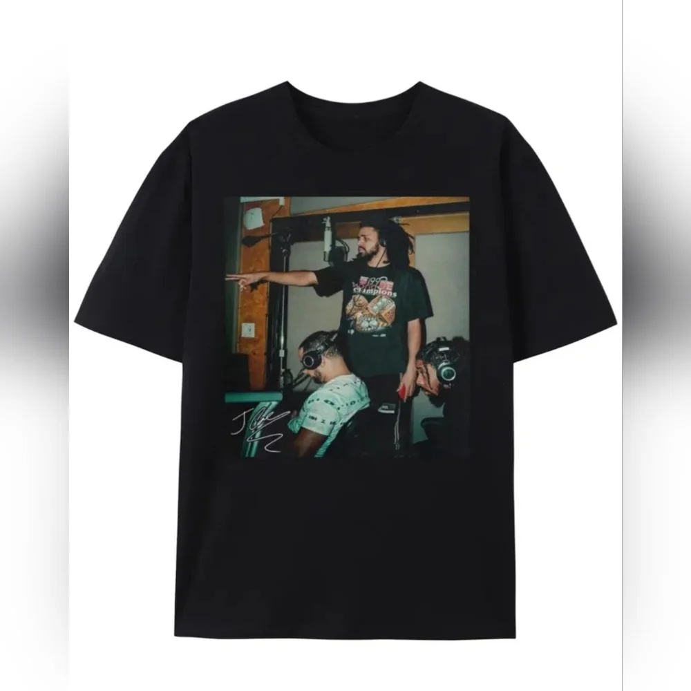 Graphic Rap T Shirt New with Tags - Picture 1 of 2